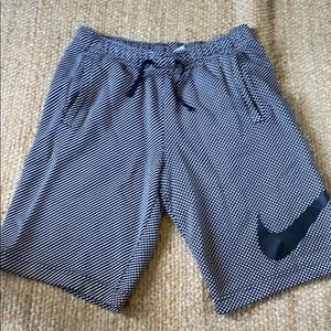 Nike fleece size small shorts